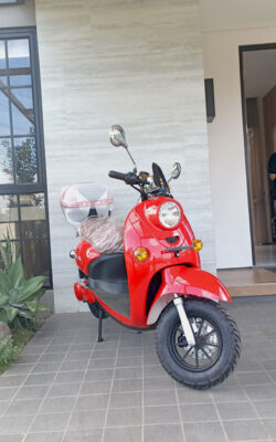 beli motor dapat rumah di grand bukit dago